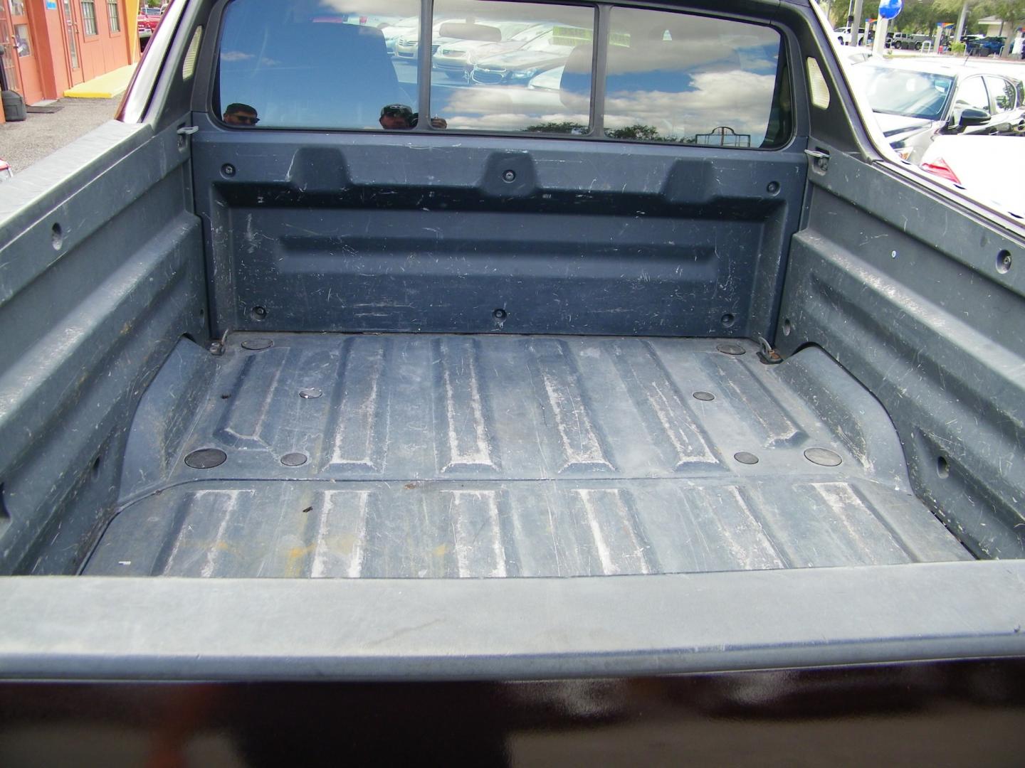 2007 Maroon /Grey Honda Ridgeline RT (2HJYK16267H) with an 3.5L V6 SOHC 24V engine, 5-Speed Automatic Overdrive transmission, located at 4000 Bee Ridge Road, Sarasota, FL, 34233, (941) 926-0300, 27.298664, -82.489151 - Photo#17